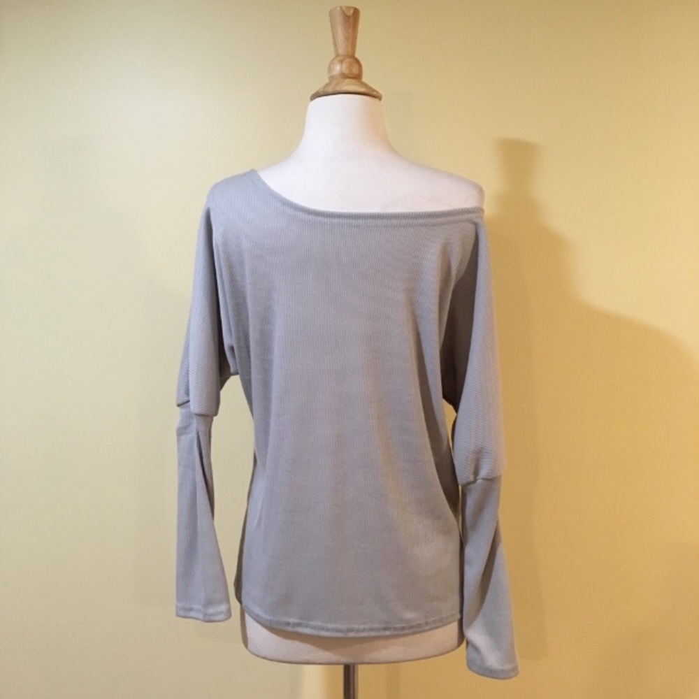 💥 CLEARANCE Off One Shoulder Ribbed Dolman Top - Picture 5 of 5